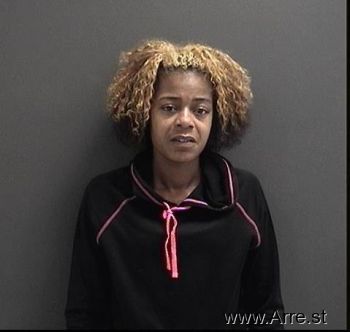 Tanisha Kimlay Lytch Mugshot