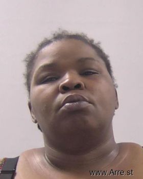 Tashiana Sheena Outlaw Mugshot