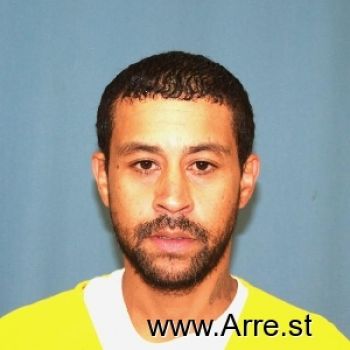 Carlos J Santiago Mugshot