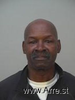 Derrick Tyrone Benton Mugshot