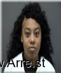 Sharneara Wells Arrest Mugshot