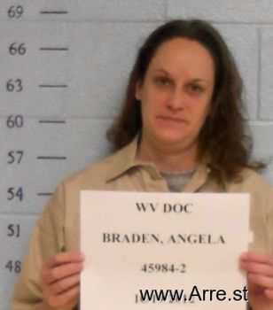 Angela M Braden Mugshot