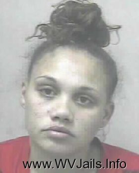 Alisha Lavon Roberts Mugshot