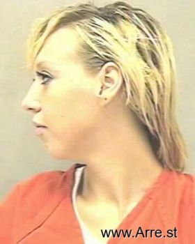 Alyssa Nicole Hixenbaugh Mugshot