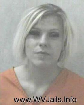 Amanda Nicole Adams Mugshot