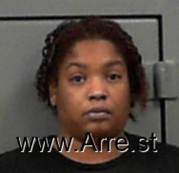 Artina Marie Seay Mugshot