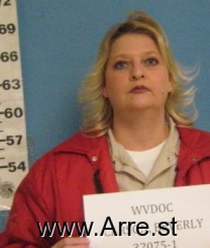 Beverly  Carson Mugshot