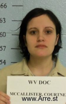 Courtney L Mccallister Mugshot