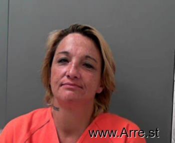 Chanteau Antoinette Lilly Mugshot