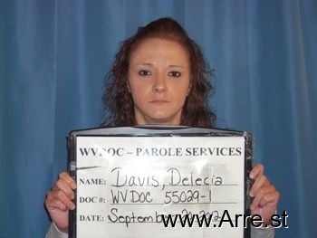 Delecia D Davis Mugshot