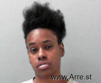 Ebony Tilihsa Lee Mugshot