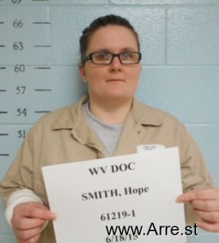 Hope N Smith Mugshot