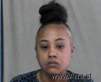 Jacqueline Quinnetta Riveros Mugshot