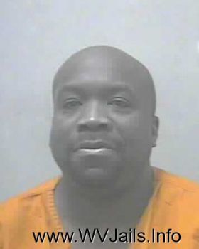 Jerome  Jones Mugshot