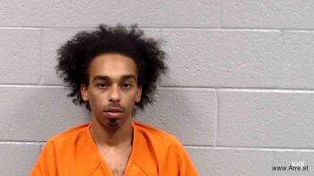 Khaaliq Rashaud Saunders Mugshot