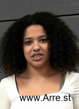 Kionna Leshay Hunter Mugshot