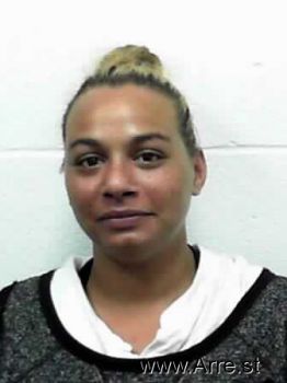 Lakesha Pearl Mcatee Mugshot