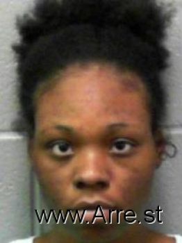 Laraya Shaylyce Chien Mugshot