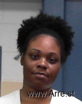 Laraya Shaylyce Chien Mugshot