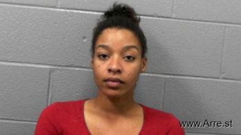 Latiesha Michelle Meade Mugshot