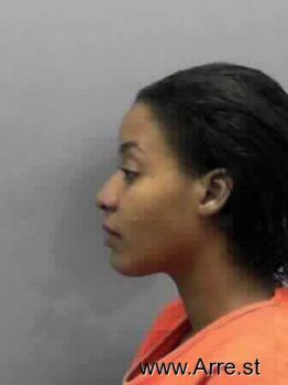 Latiesha Michelle Meade Mugshot