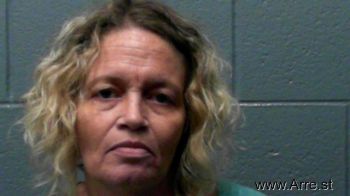 Lisa Darlene Young Mugshot