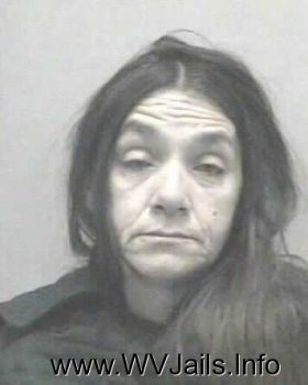 Lisa Michelle Roberts Mugshot