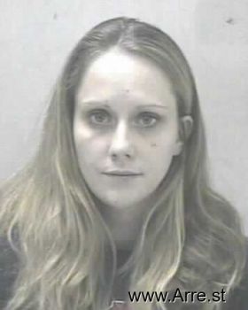 Lois Nicole Maynard Mugshot