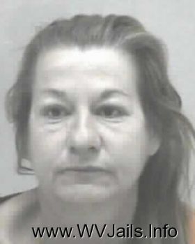 Mae Loretta Cantrell Mugshot