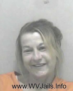 Mae Loretta Cantrell Mugshot