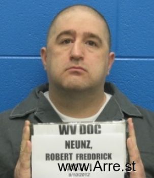 Robert  Neunz Mugshot