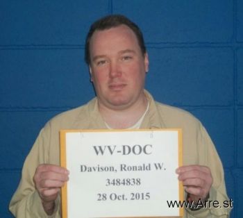 Ronald Warren Davison Mugshot