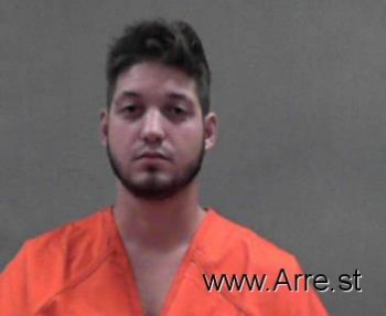 Tate Agustus Troia Mugshot