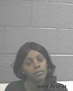 Tiphanie Denise Scott Mugshot