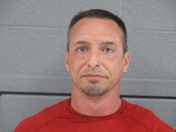 Travis Mark Riggs Mugshot