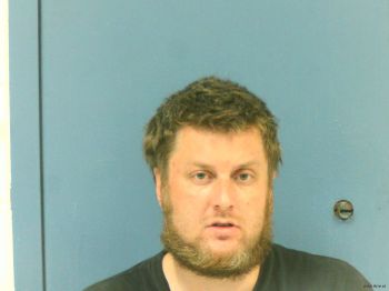 Travis John Setliff Mugshot