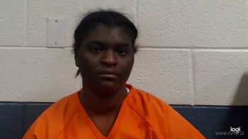 Tynasia Kira Smith Mugshot