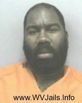 Tyrone Dorsey Roberts Mugshot