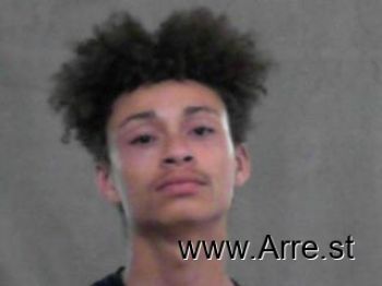 Xavier Nataniel Jones Mugshot