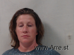 Amanda Elmore Arrest Mugshot