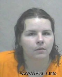 Amanda Coberly Arrest Mugshot