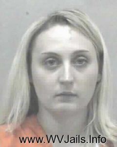 Amanda Dingess Arrest Mugshot