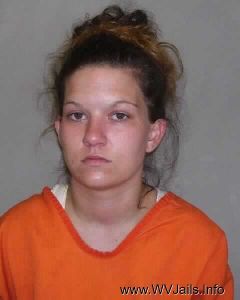 Amanda Lewis Arrest Mugshot