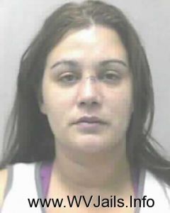 Amanda Matthews Arrest Mugshot
