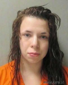 Amanda Raynor Arrest Mugshot