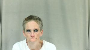 Beverly Hively-paris Arrest