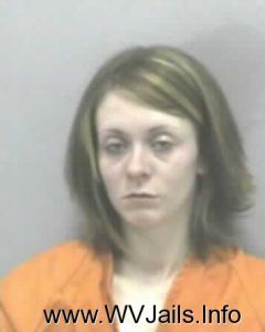  Brenda Bledsoe Arrest