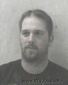 Daniel Higginbotham Arrest Mugshot