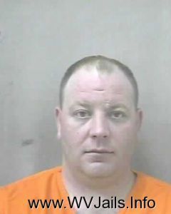 Daniel Holt Arrest Mugshot