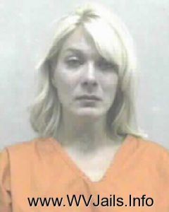  Danielle Garrison Arrest Mugshot